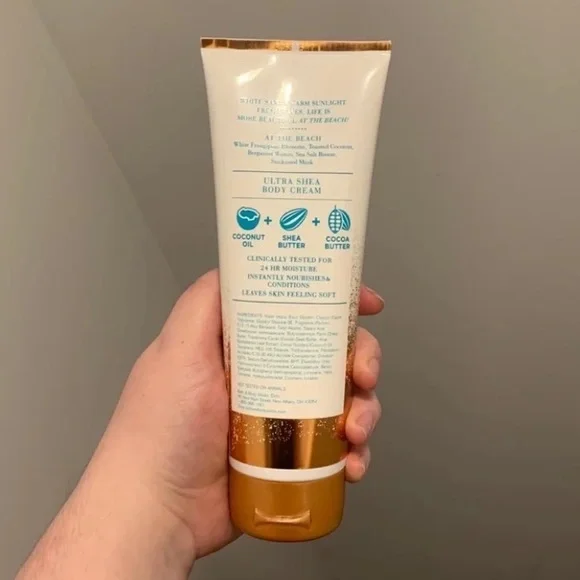 Bath And Body Works - Picture 2 of 3